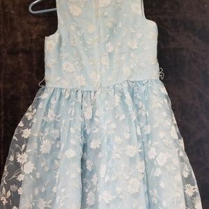 Little girls dress